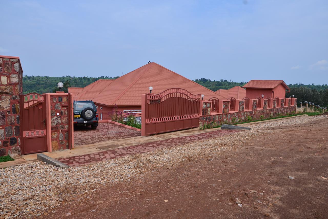 Hotel Maisons-Sifa Butare Екстериор снимка