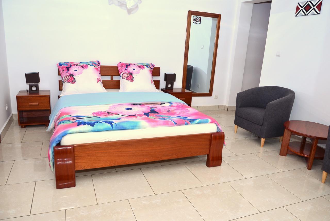 Hotel Maisons-Sifa Butare Екстериор снимка