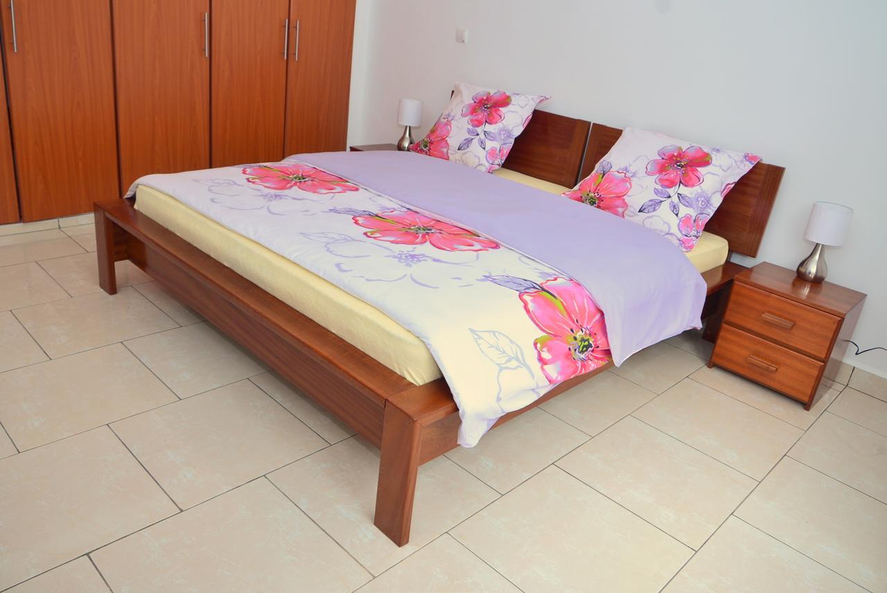 Hotel Maisons-Sifa Butare Екстериор снимка