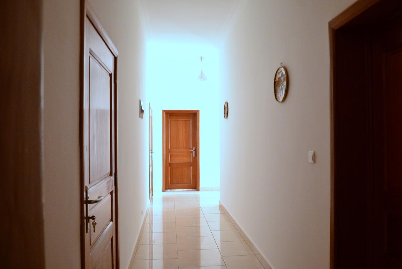 Hotel Maisons-Sifa Butare Екстериор снимка