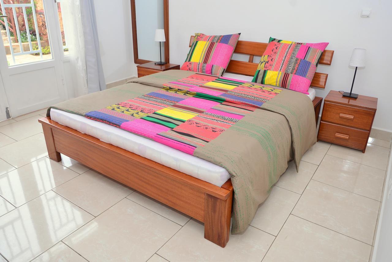 Hotel Maisons-Sifa Butare Екстериор снимка