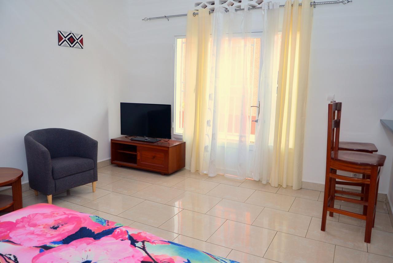 Hotel Maisons-Sifa Butare Екстериор снимка