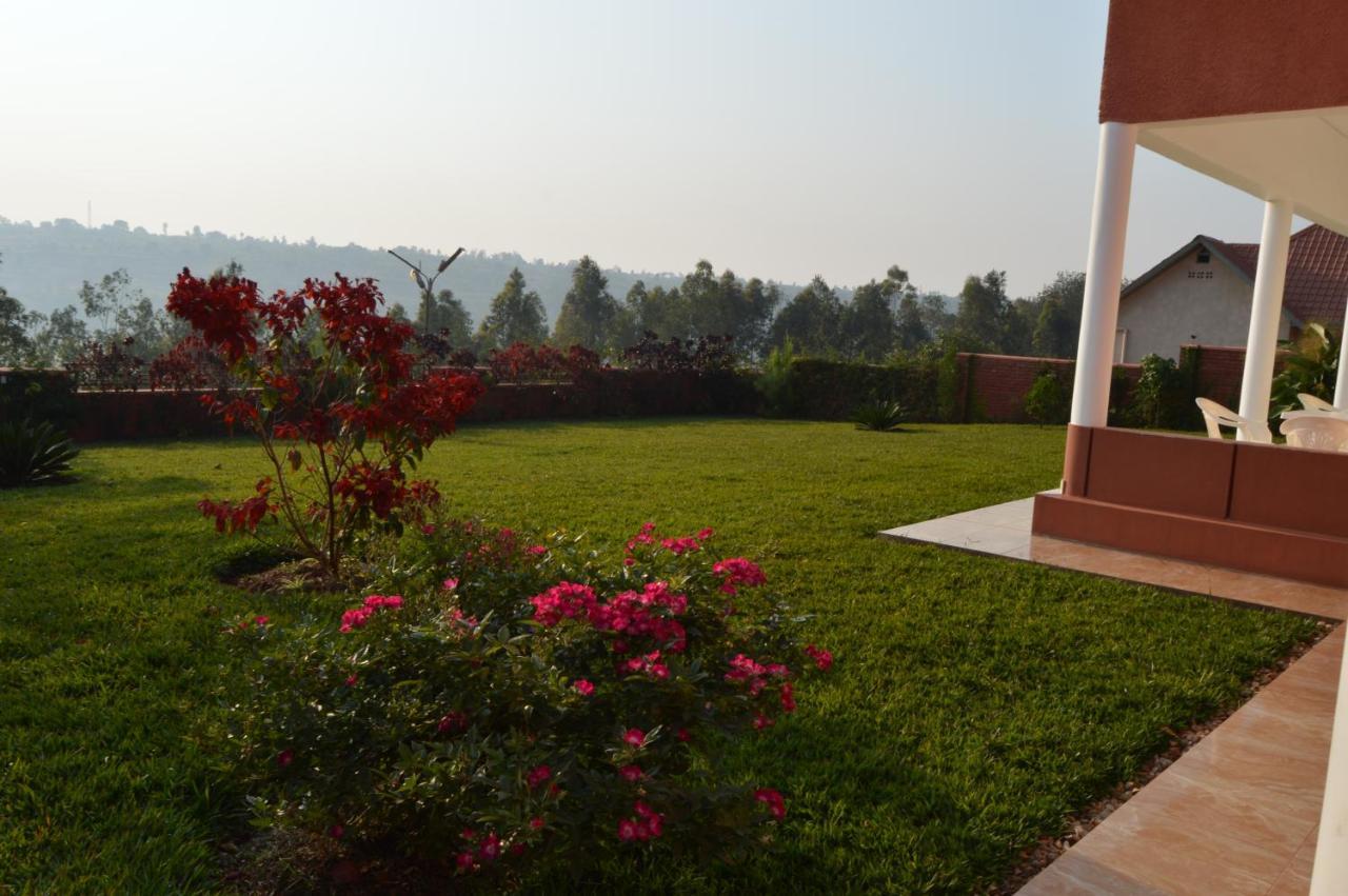 Hotel Maisons-Sifa Butare Екстериор снимка