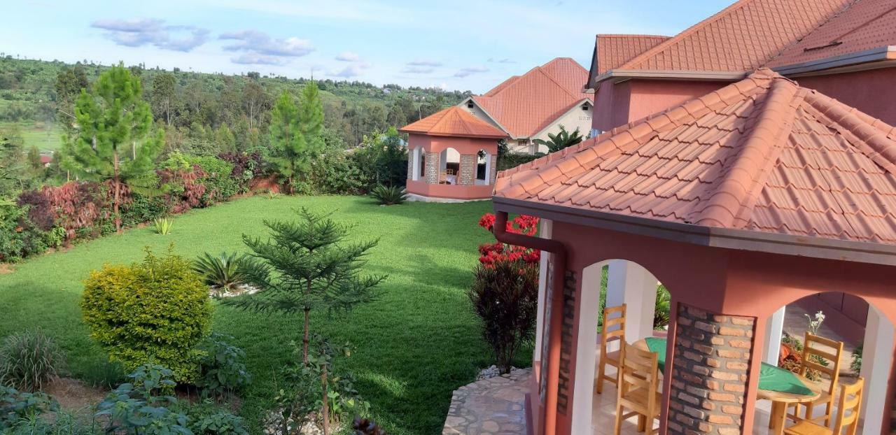 Hotel Maisons-Sifa Butare Екстериор снимка