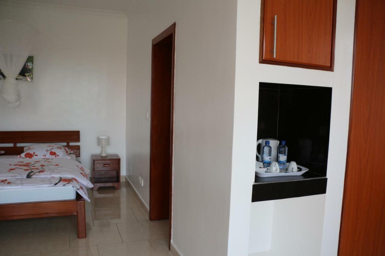 Hotel Maisons-Sifa Butare Екстериор снимка