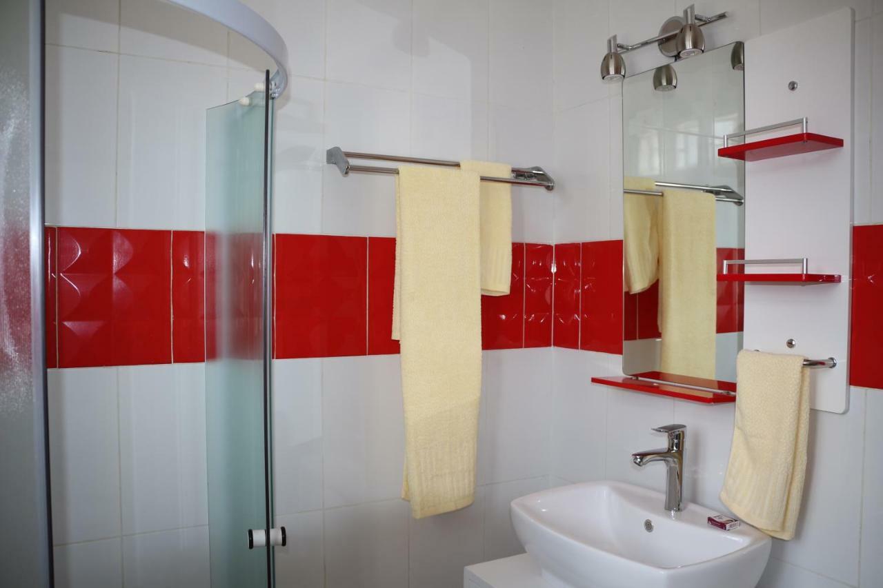 Hotel Maisons-Sifa Butare Екстериор снимка