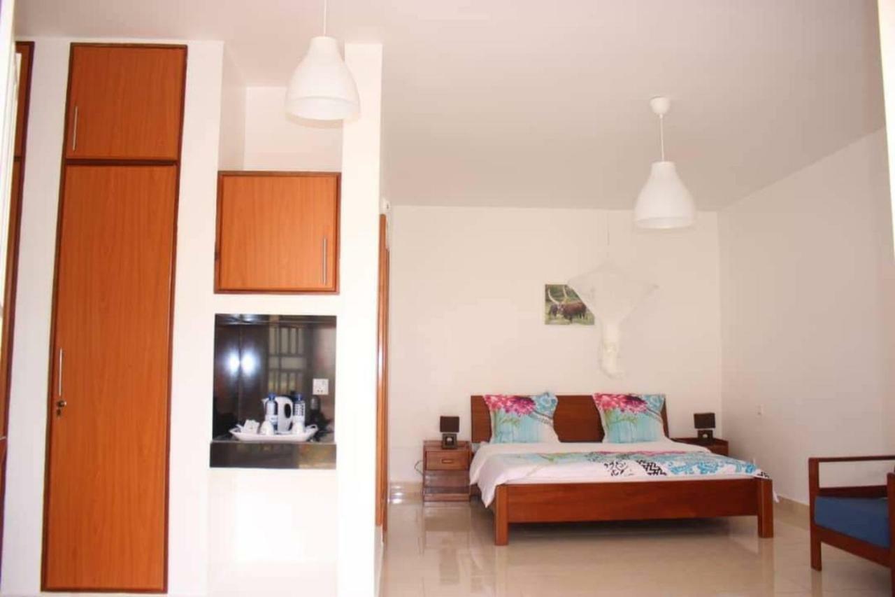 Hotel Maisons-Sifa Butare Екстериор снимка