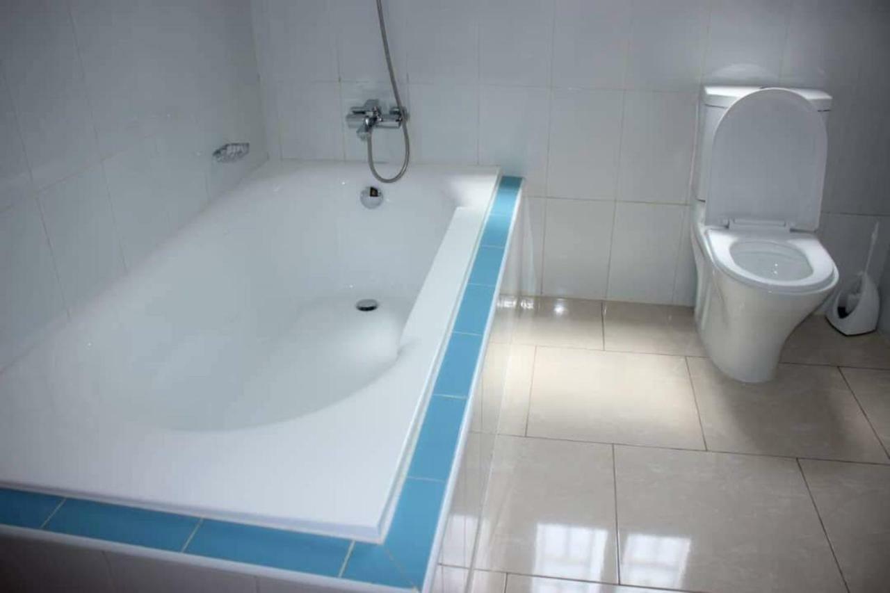 Hotel Maisons-Sifa Butare Екстериор снимка